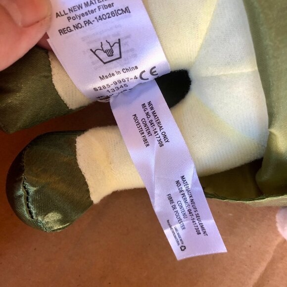 Disney Store Frozen Anna Plush Doll Toddler Green Dress 14" Stuffed Toy - Picture 6 of 6